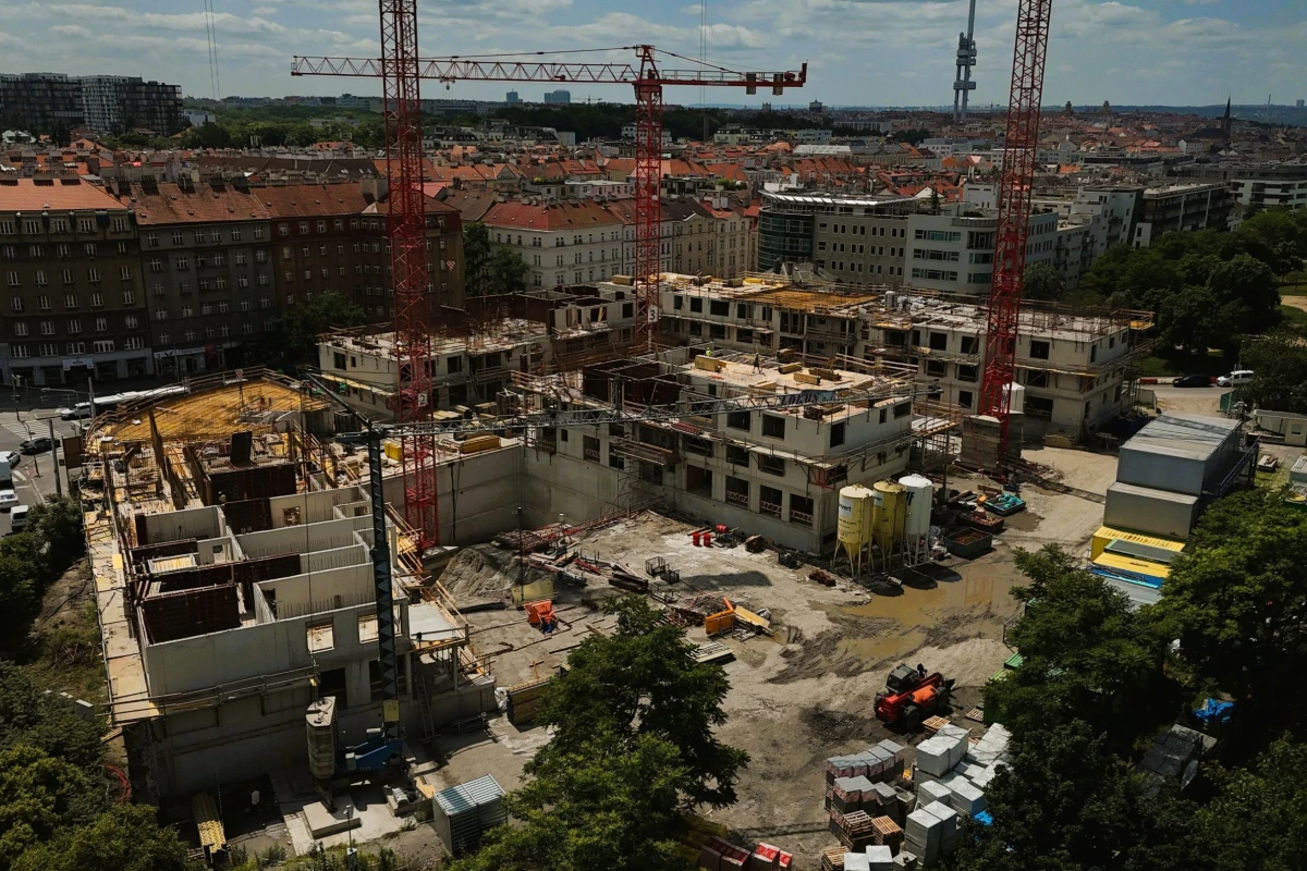Žižkovské zahrady: construction progressing on schedule
