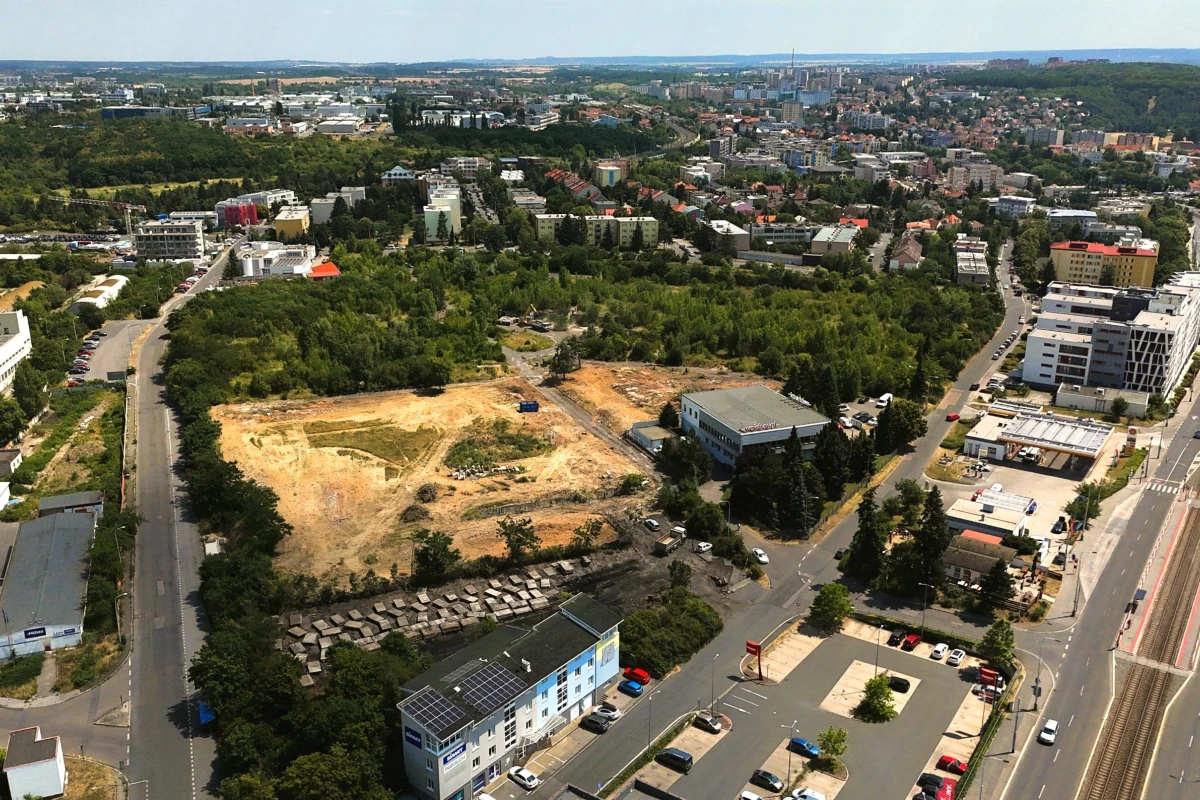 We started the construction of the first stage of the Za.hraďák project